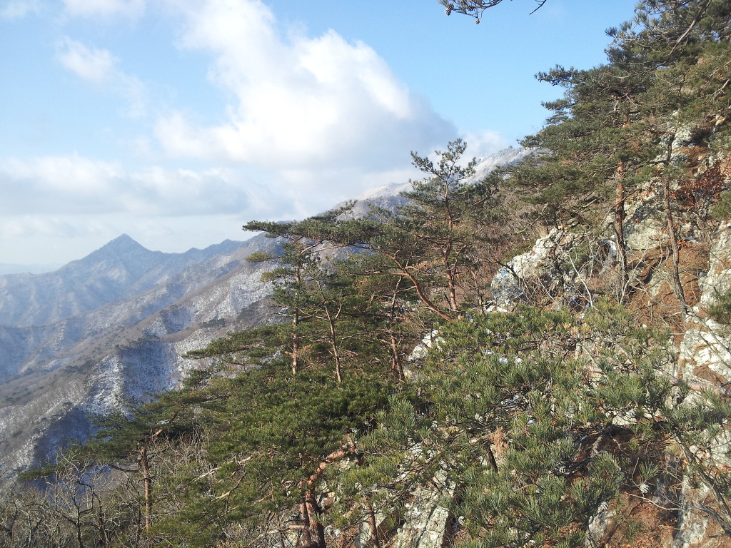 용문산 이미지
