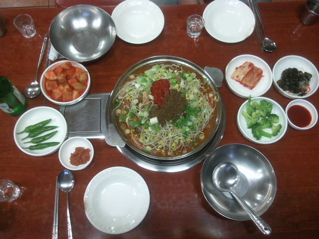 청기와 감자탕 이미지