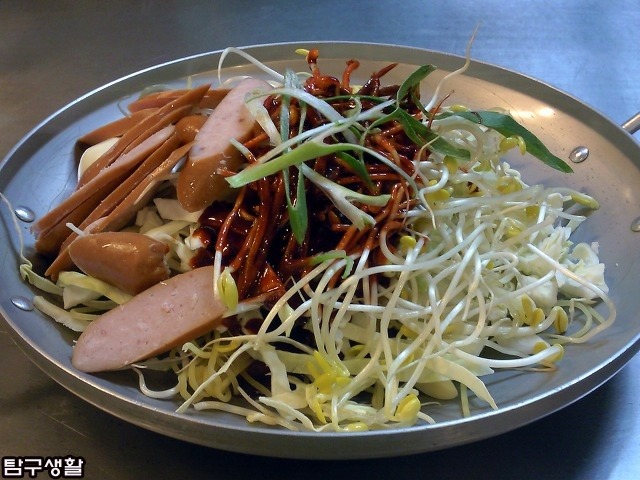 홍떡볶이 이미지