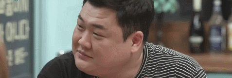 배우가 콩트를 정극으로 받아치면 생기는 현상.gif | 인스티즈