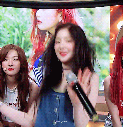 컴백날 또 레전드 찍은 아이린.gif | 인스티즈