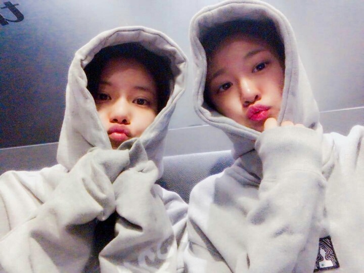 설현 인스타 업뎃 | 인스티즈