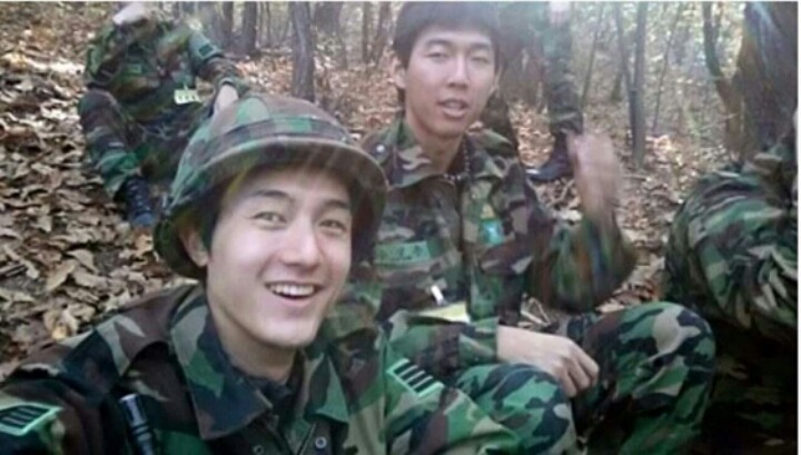 연예인들의 예비군 훈련 사진 | 인스티즈