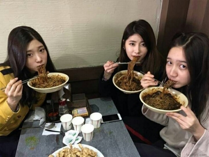 오빠가 사주시는 거에요? | 인스티즈