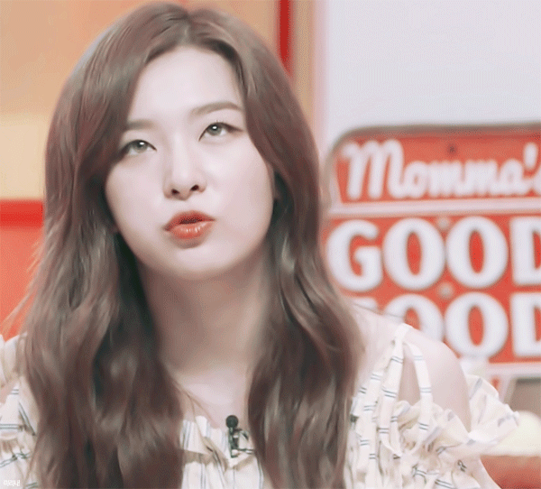 방송에서 계속 먹기만 하는 슬기.gif | 인스티즈