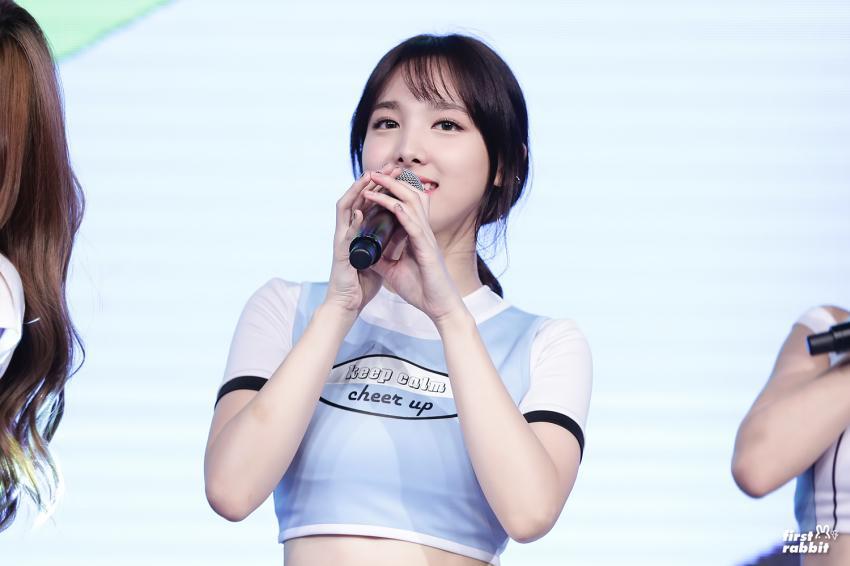 [트와이스] 나연 미모 미쳣습니다 | 인스티즈