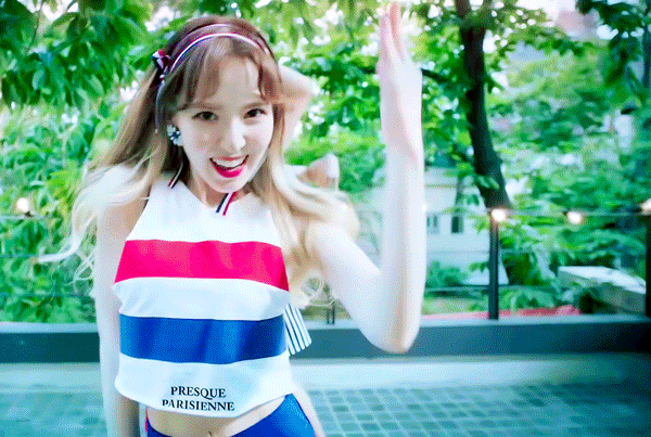 [레드벨벳] 다시 미모 열일하는 예쁜애x5 안무.gif | 인스티즈