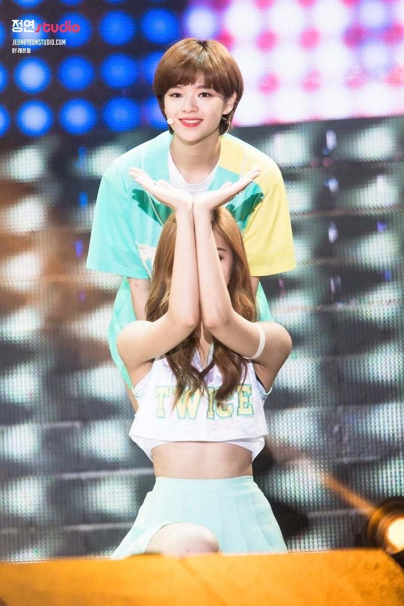 [트와이스] 열린 음악회 정연 | 인스티즈