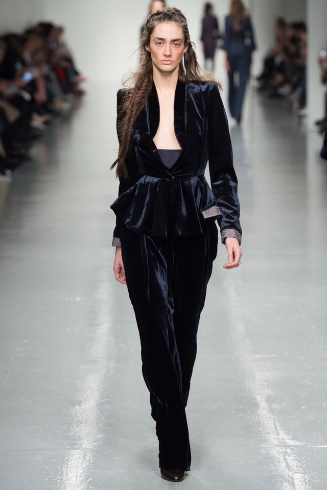 2017 F/W Antonio Berardi 컬렉션 (최소라 오프닝) | 인스티즈