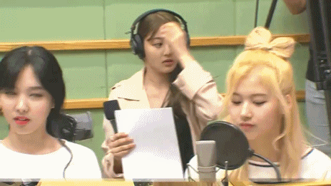 과즙미 뽐내며 리듬타는 트와이스 임나연 | 인스티즈