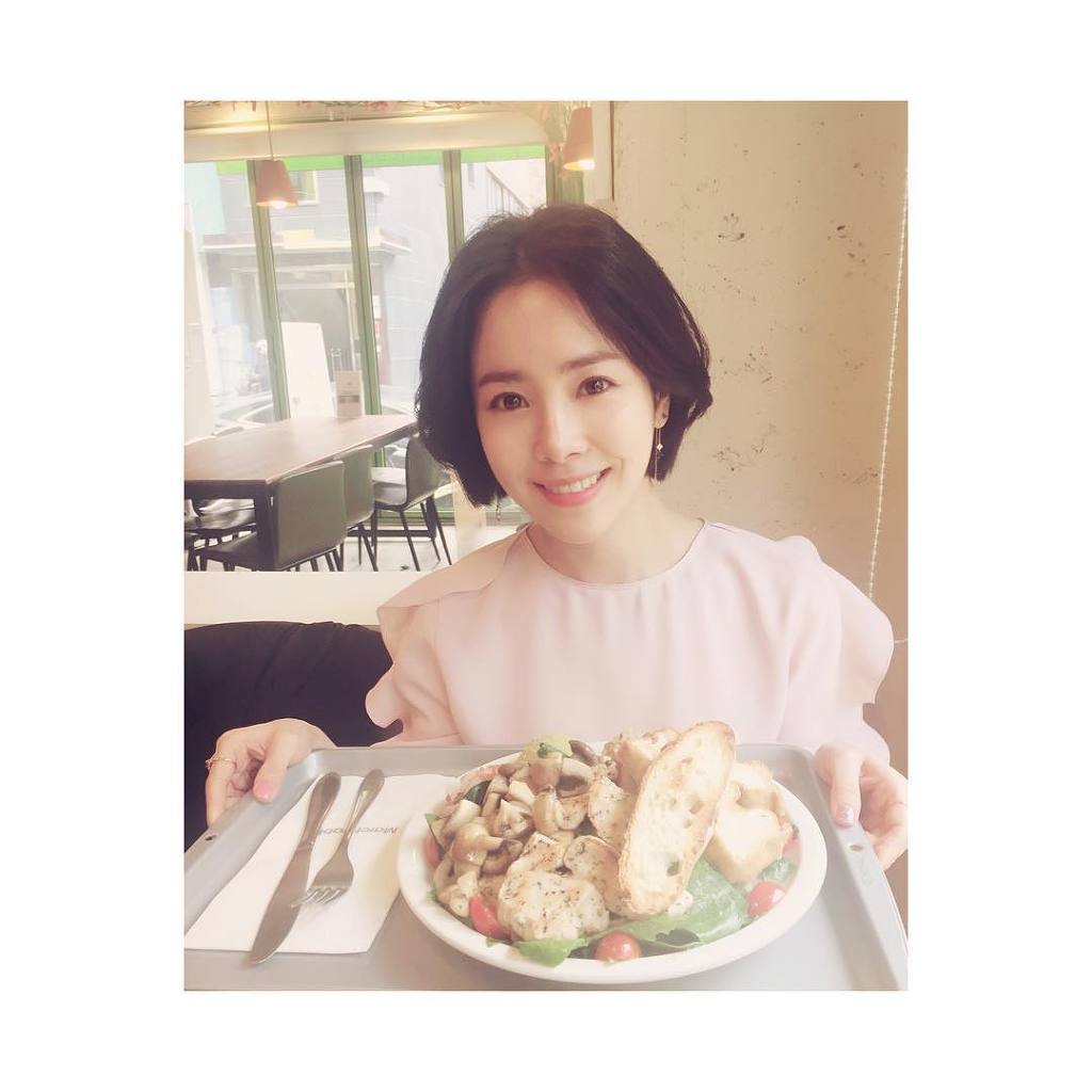 오랜만에 한지민 | 인스티즈