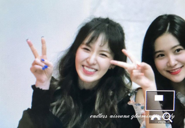 [레드벨벳] 4월 21일 인천공항출국 웬디 프리뷰(완이 미모 미쳐ㅠ) | 인스티즈