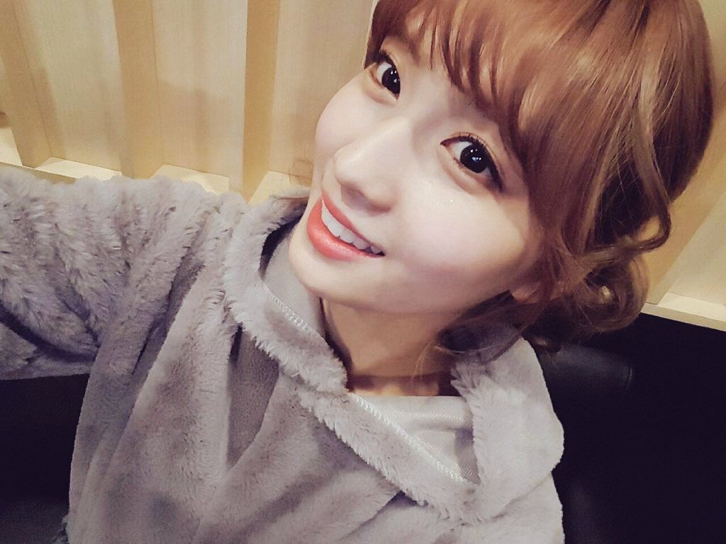 2017년 첫 모모 | 인스티즈