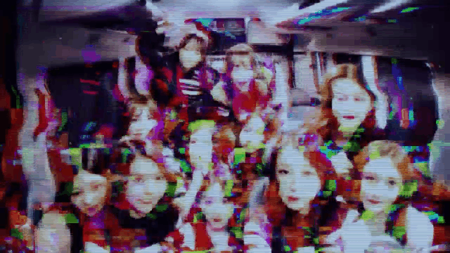 아이오아이 완전체 와서 잘생겨진 세정이 | 인스티즈