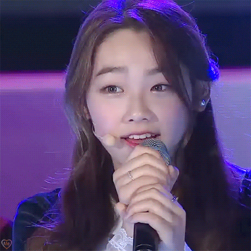 동공지진나는 강미나.gif | 인스티즈