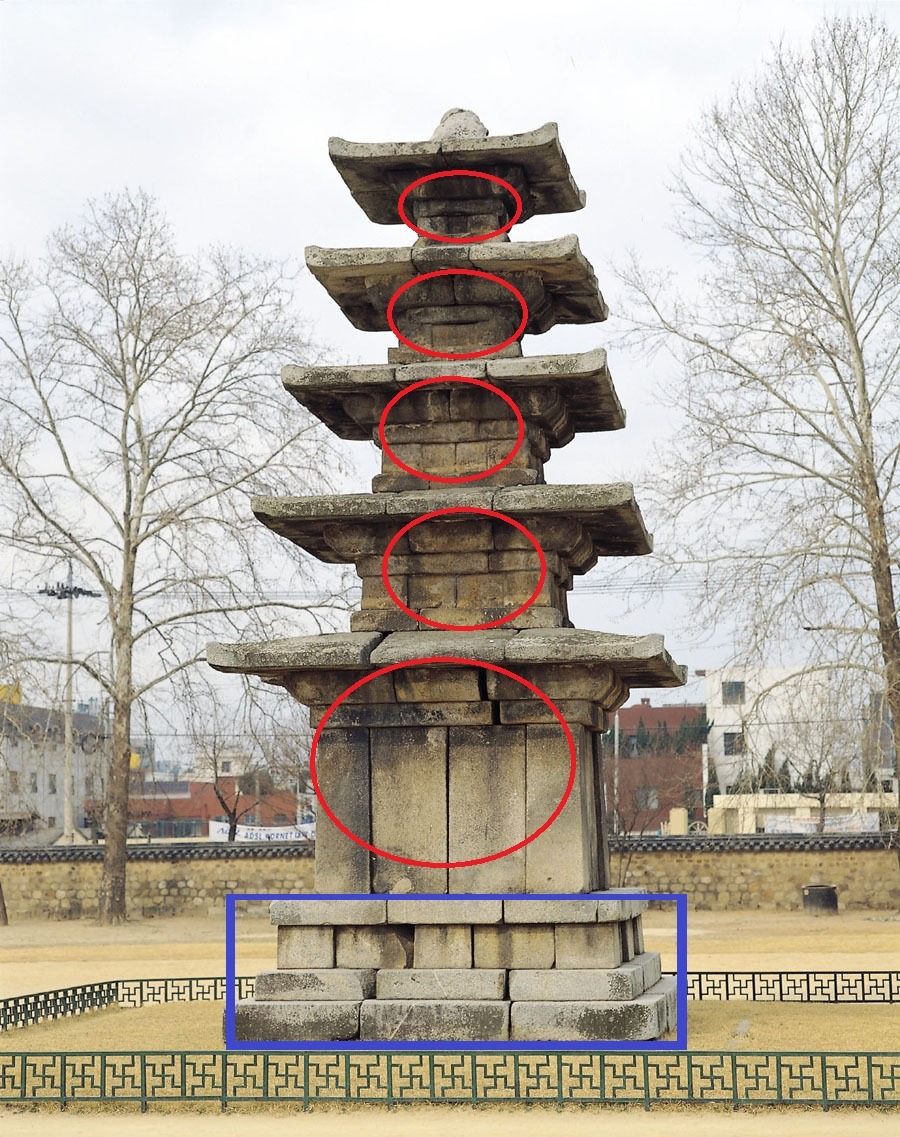 탑들 이미지