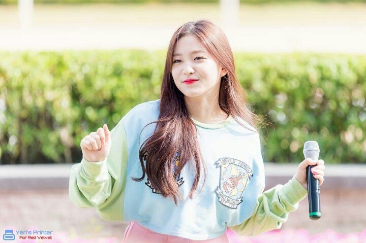 웃는게 귀여운 레드벨벳 막내 예리 | 인스티즈