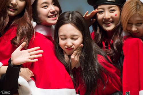 [트와이스] 과즙소녀 나연 | 인스티즈
