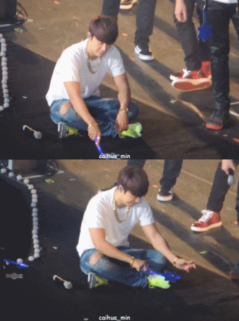 마이너스 손으로 유명한 남녀 아이돌들 gif | 인스티즈