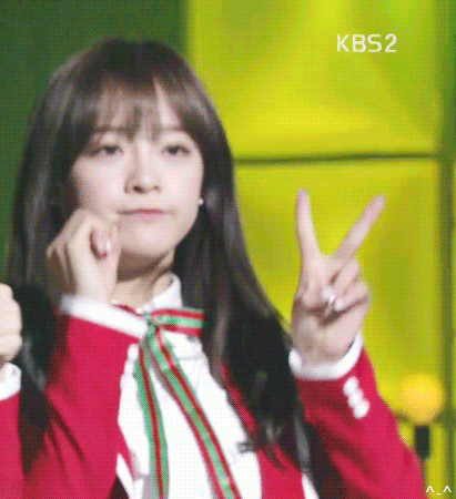 오늘자 뮤직뱅크 김세정 움짤.gif | 인스티즈