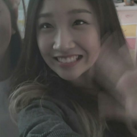 눈웃음이 너무 귀여운 유나킴 .jpg | 인스티즈