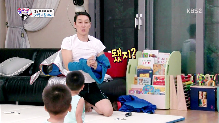 [슈퍼맨이돌아왔다] 번개맨으로 분장한 이휘재를 본 이서언ㅋㅋㅋㅋㅋㅋㅋ | 인스티즈