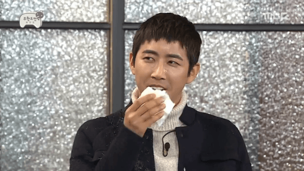 [무한도전] 자기 분량 뽑는다고 광희 얼굴에 물 뿌려 버리는 박명수.gif | 인스티즈