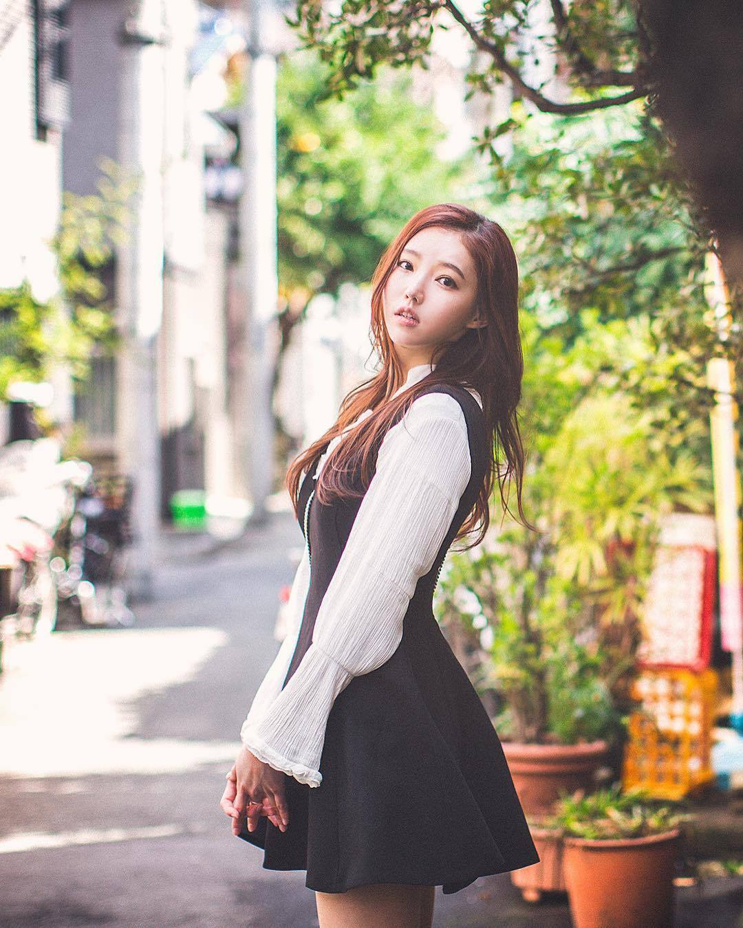 여자친구처럼 나온 레이싱모델 김보라 | 인스티즈