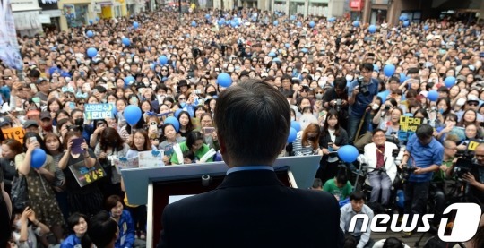 그동안 있었던 많은 일들과 현재 대선 출구조사 결과를 만들어낸 국민들의 마음을 말해 주는 듯한 노래 | 인스티즈