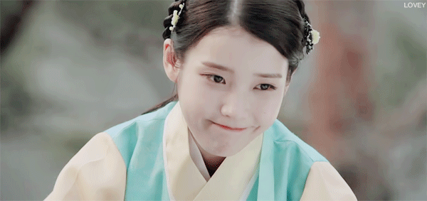 달의 연인 - 보보경심 려 아이유.gif | 인스티즈