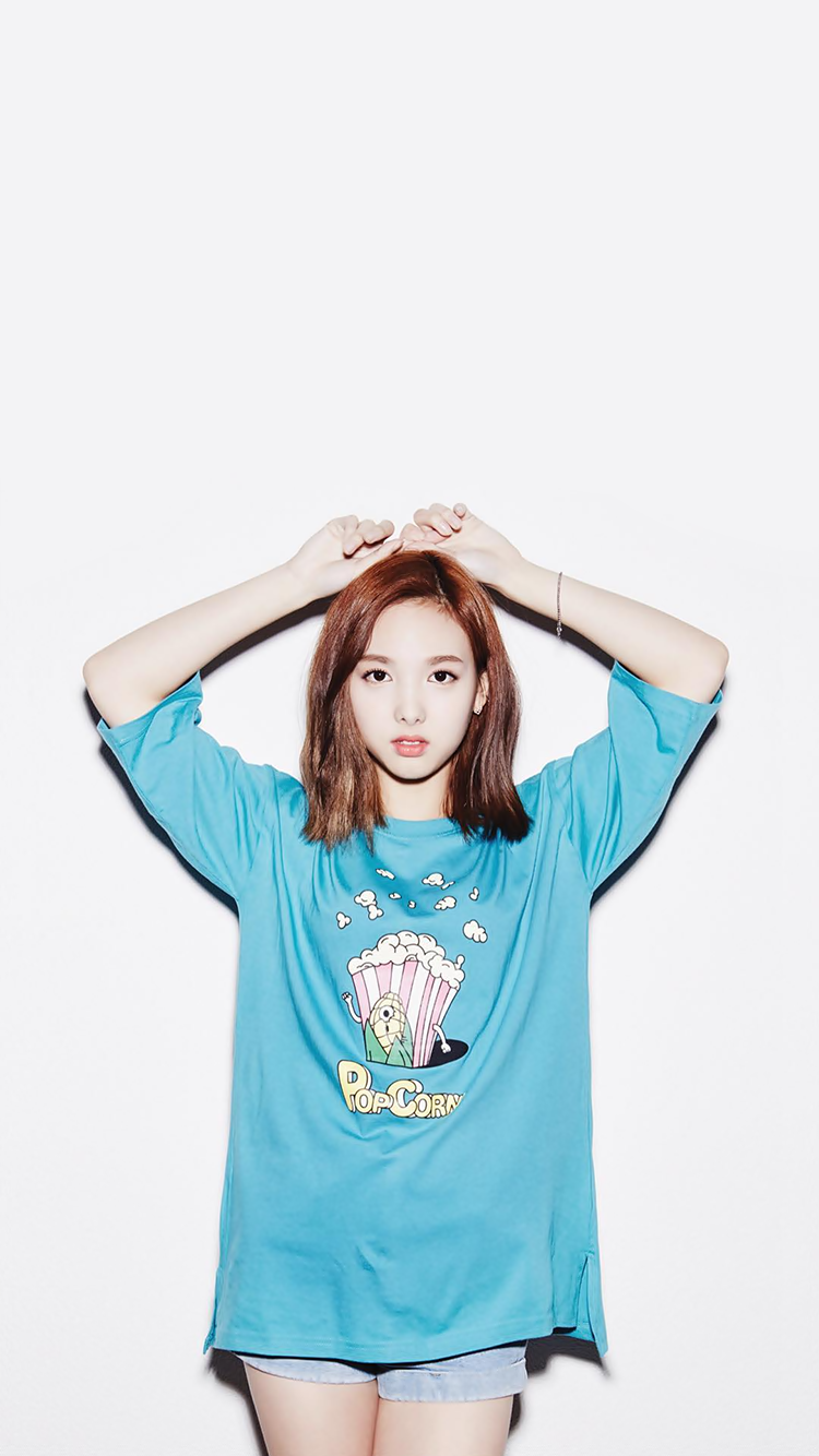 트와이스 모모 나연 폰 배경화면. png | 인스티즈