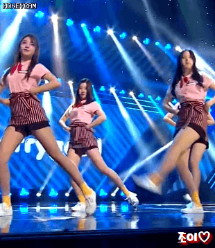 오늘자 인기가요 베리굿 조현 ㄷㄷ.gif | 인스티즈