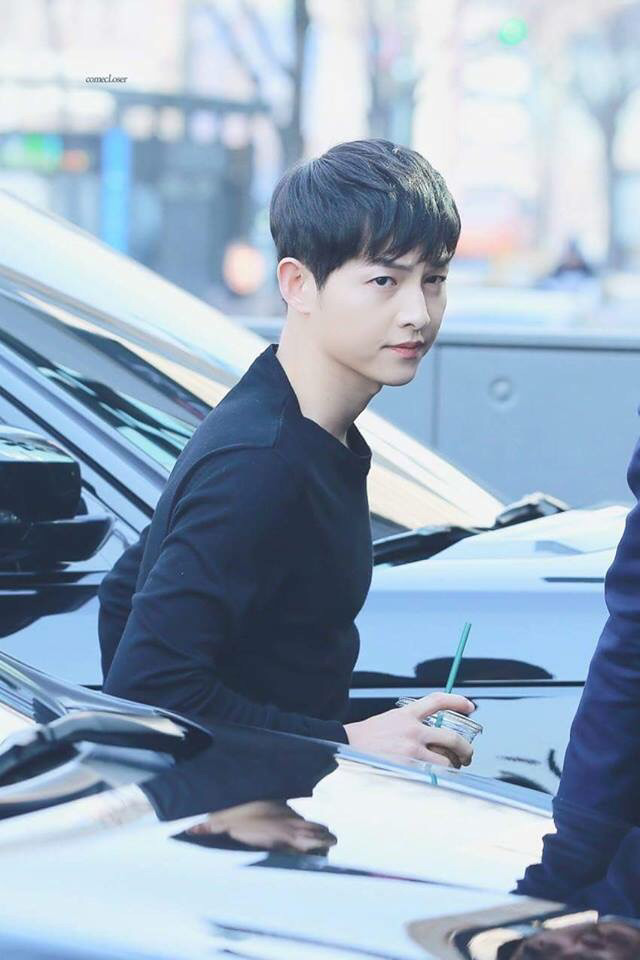 송중기실제로 보면 이느낌 | 인스티즈