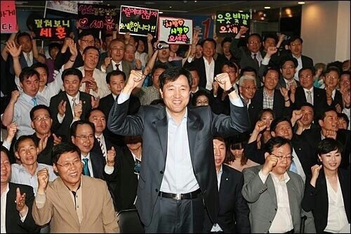 세훈아누나가격하게아낀다 우유빛깔세훈 덮쳐보니세훈 | 인스티즈