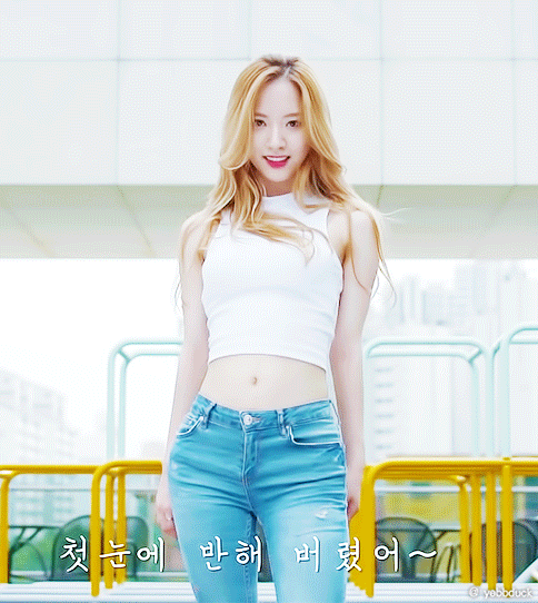 화관쓴 우주소녀 보나.jpg | 인스티즈