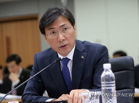 안희정"문대통령 지지자들, 이견 논쟁 거부해서는 안돼” | 인스티즈