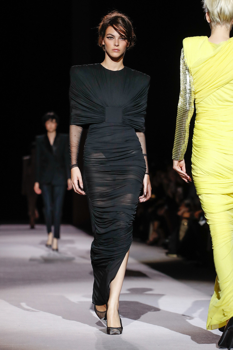 톰 포드 2018 S/S 컬렉션 | 인스티즈