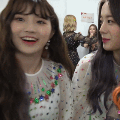 프로미스나인 딜교.GIF | 인스티즈