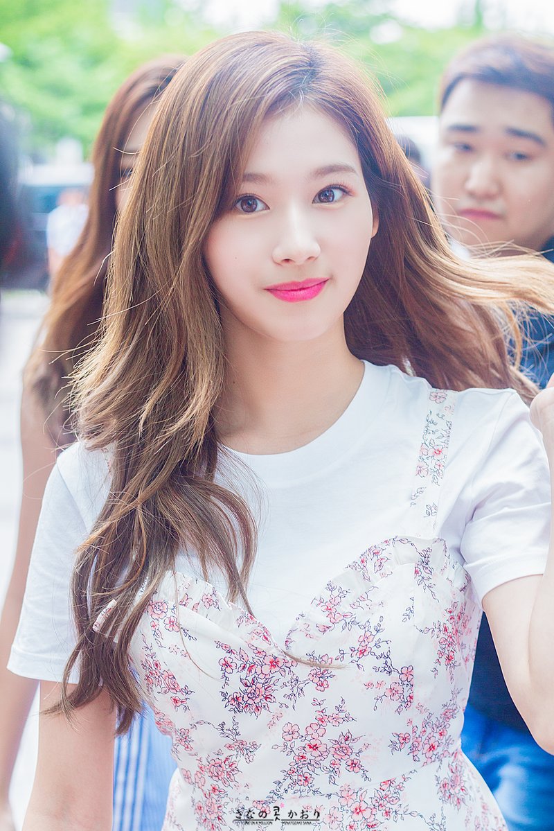 상큼한 트와이스 사나.jpg | 인스티즈