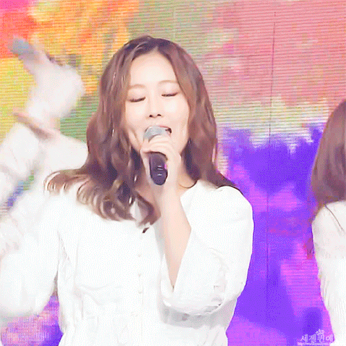 러블리즈의 리더이자 리드보컬.jpgif | 인스티즈