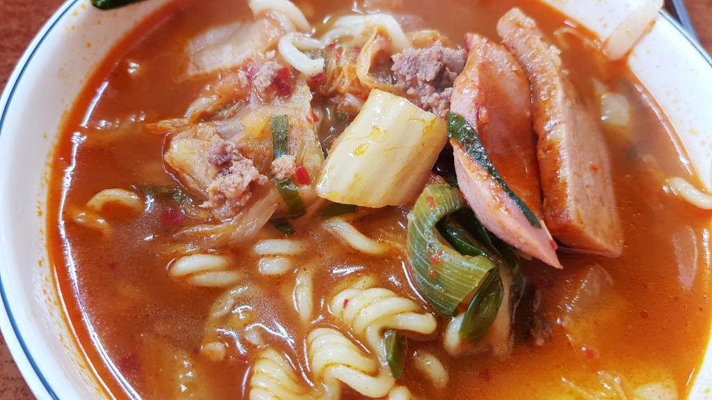 주관적으로 김치찌개보다 맛있는 찌개 | 인스티즈