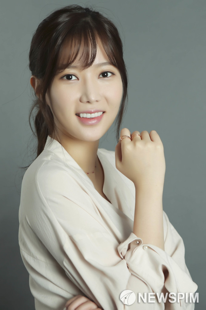 도플갱어 정도로 닮은 연예인.jpg | 인스티즈