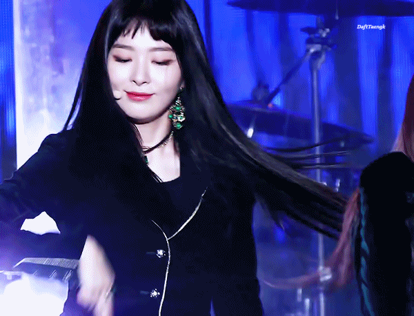 카리스마 넘치는 레드벨벳 슬기.jpgif | 인스티즈