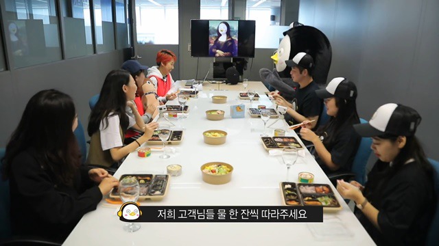 SBS간 EBS 자이언트 펭TV 펭수 | 인스티즈