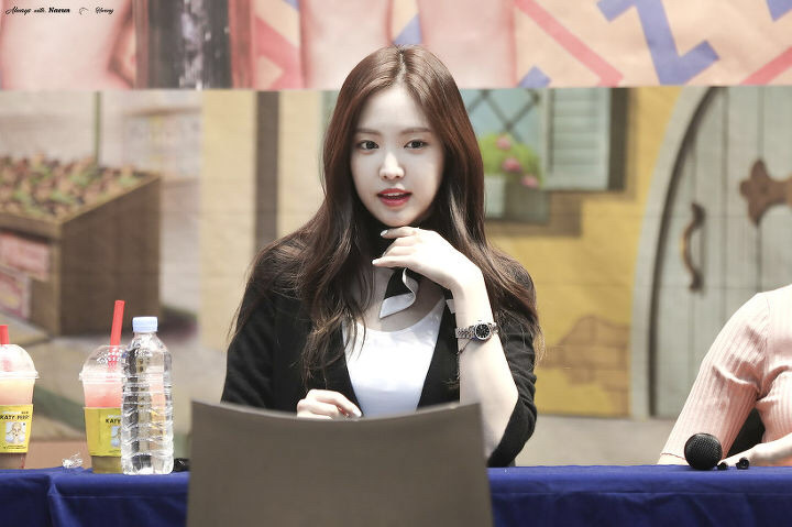 [에이핑크] 날이 점차 개기 시작해서 나은이 | 인스티즈