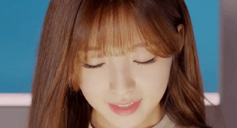 오마이걸 비밀정원 뮤비 아린.gif | 인스티즈