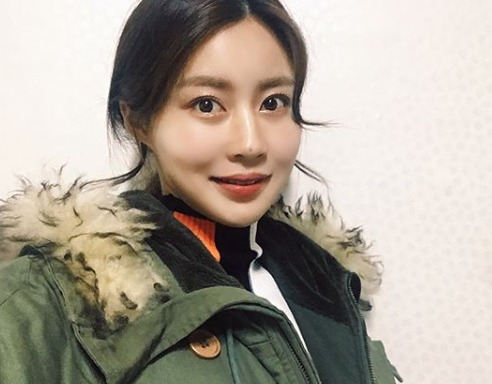 북한 출신 여배우 김아라 | 인스티즈