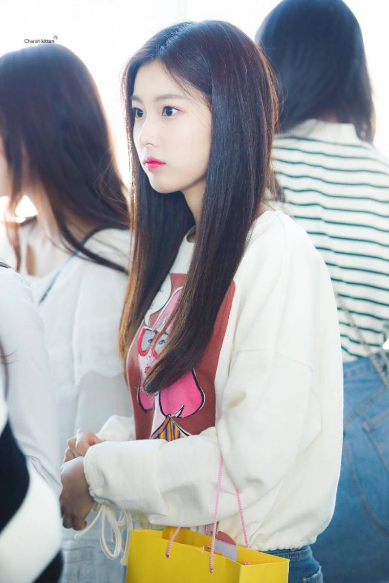 아이즈원 강혜원 직찍.jpg | 인스티즈