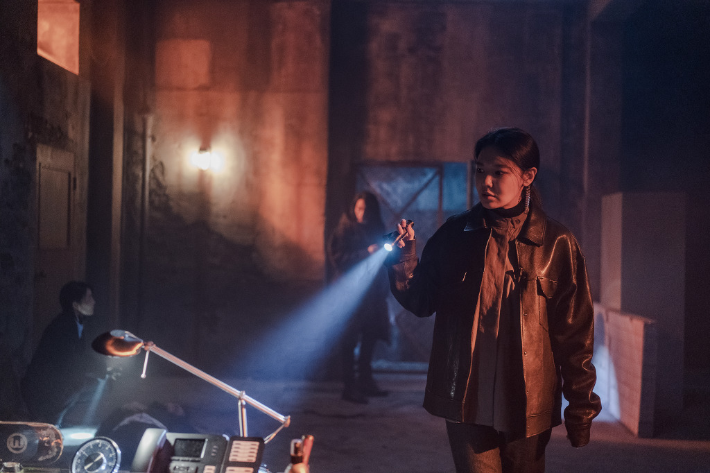 999F123B5E6C13371352F6