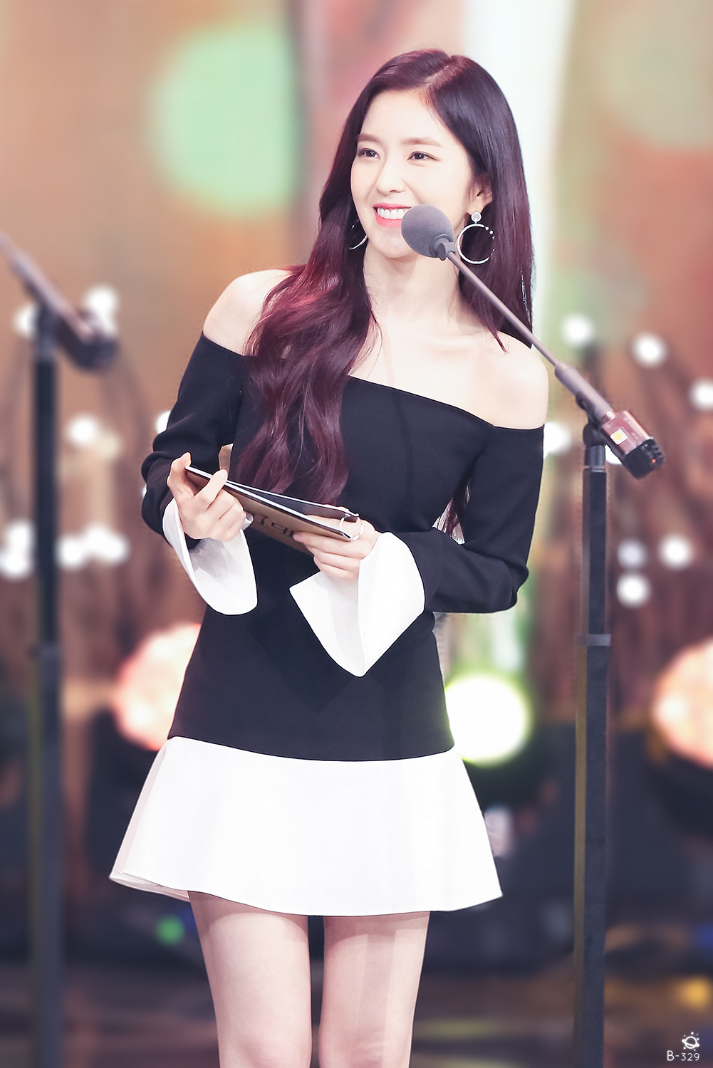 드레스도 잘 어울리는 아이린.jpg | 인스티즈